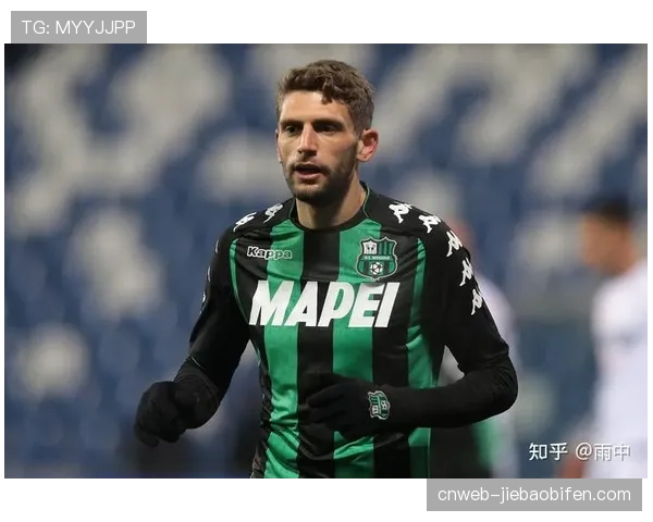 即时：卡利亚里对阵萨索洛，比赛因球迷投掷烟雾弹中断15分钟