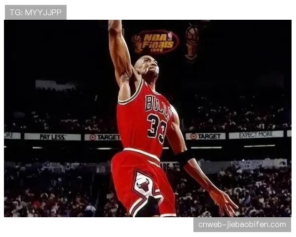 季前赛现场:新秀后卫乔丹·霍斯顿在山猫首秀中贡献关键抢断 季前赛现场:新秀后卫乔丹·霍斯顿在山猫首秀中贡献关键抢断